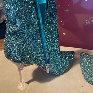 Nine West Glittery Teal Heels